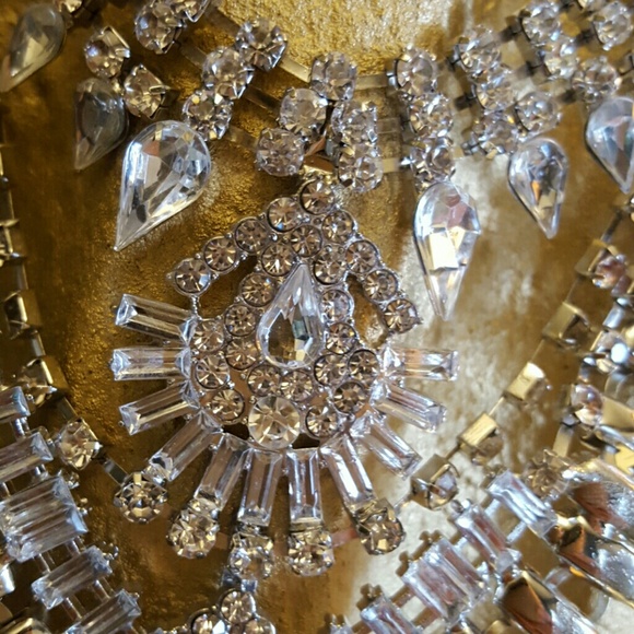 ❤NWT Extravagant Boho Tribal necklace - Picture 2 of 4