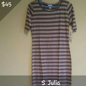 Lularoe S Julia