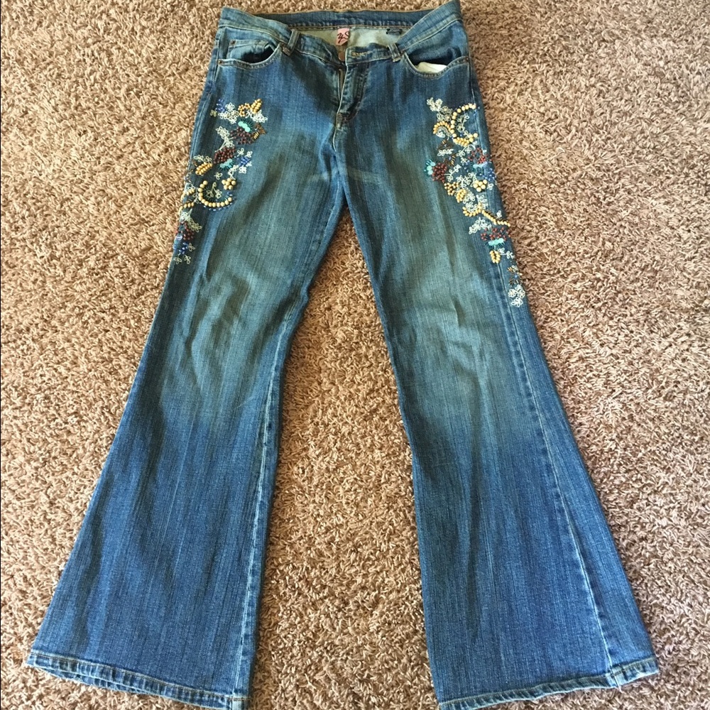 Gorgeous embroidered bell bottom jeans