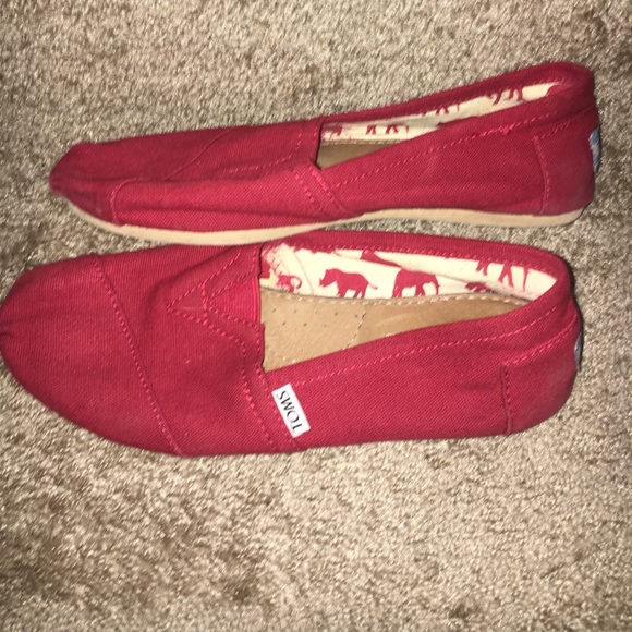 Red Toms - Picture 2 of 4