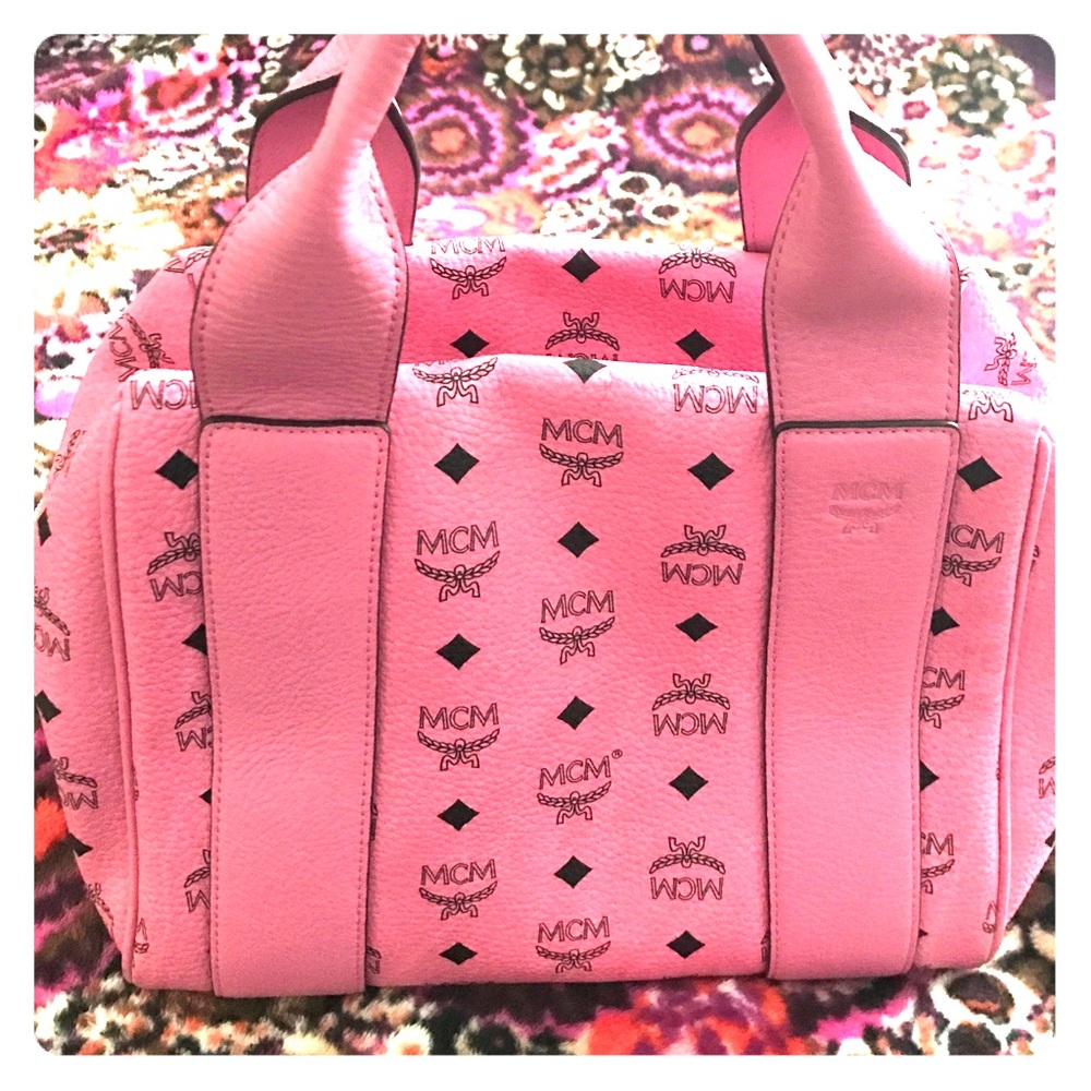 Pink MCM tote bag 💯