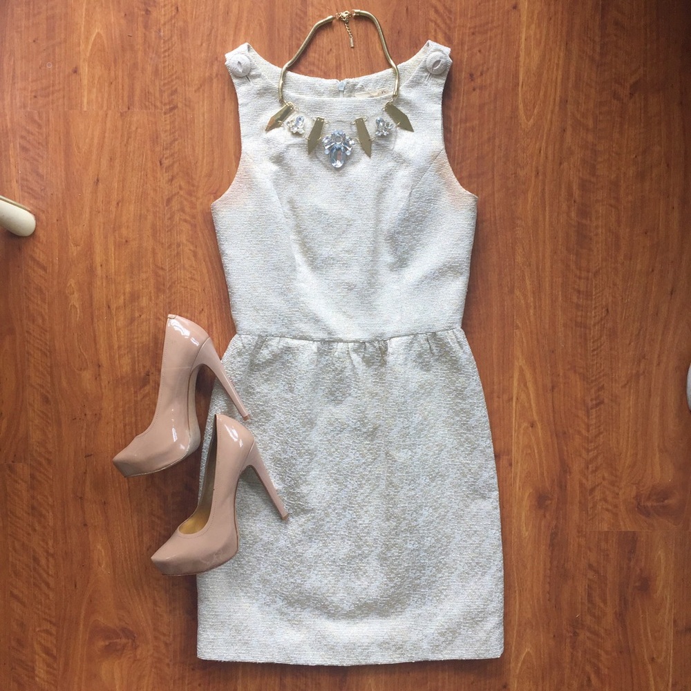 BLACK SHEEP ✨ 1960's Mod Gold Metallic Dress!