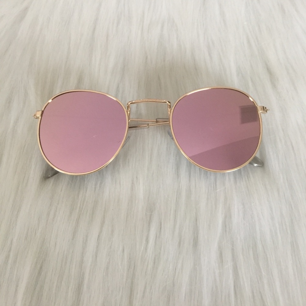 Cute Sunny's(nwot)🚫Firm🚫 - Picture 4 of 7