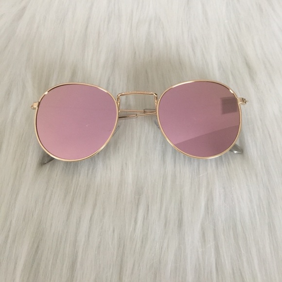 Cute Sunny's(nwot)🚫Firm🚫 - Picture 4 of 7