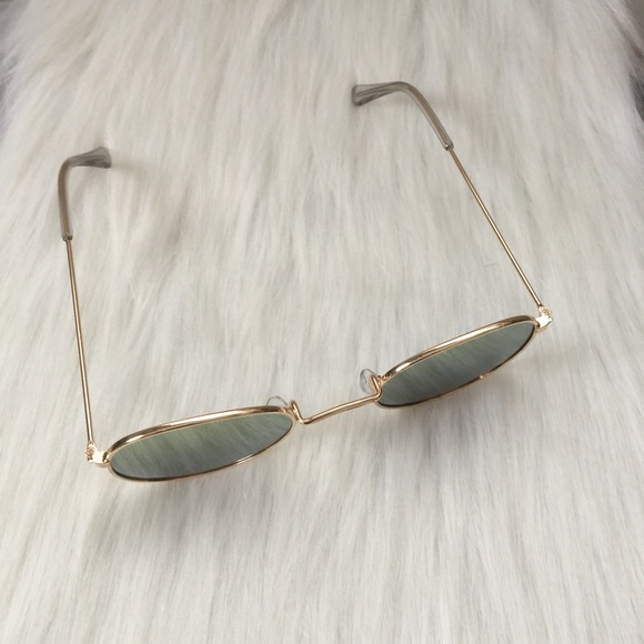 Cute Sunny's(nwot)🚫Firm🚫 - Picture 5 of 7