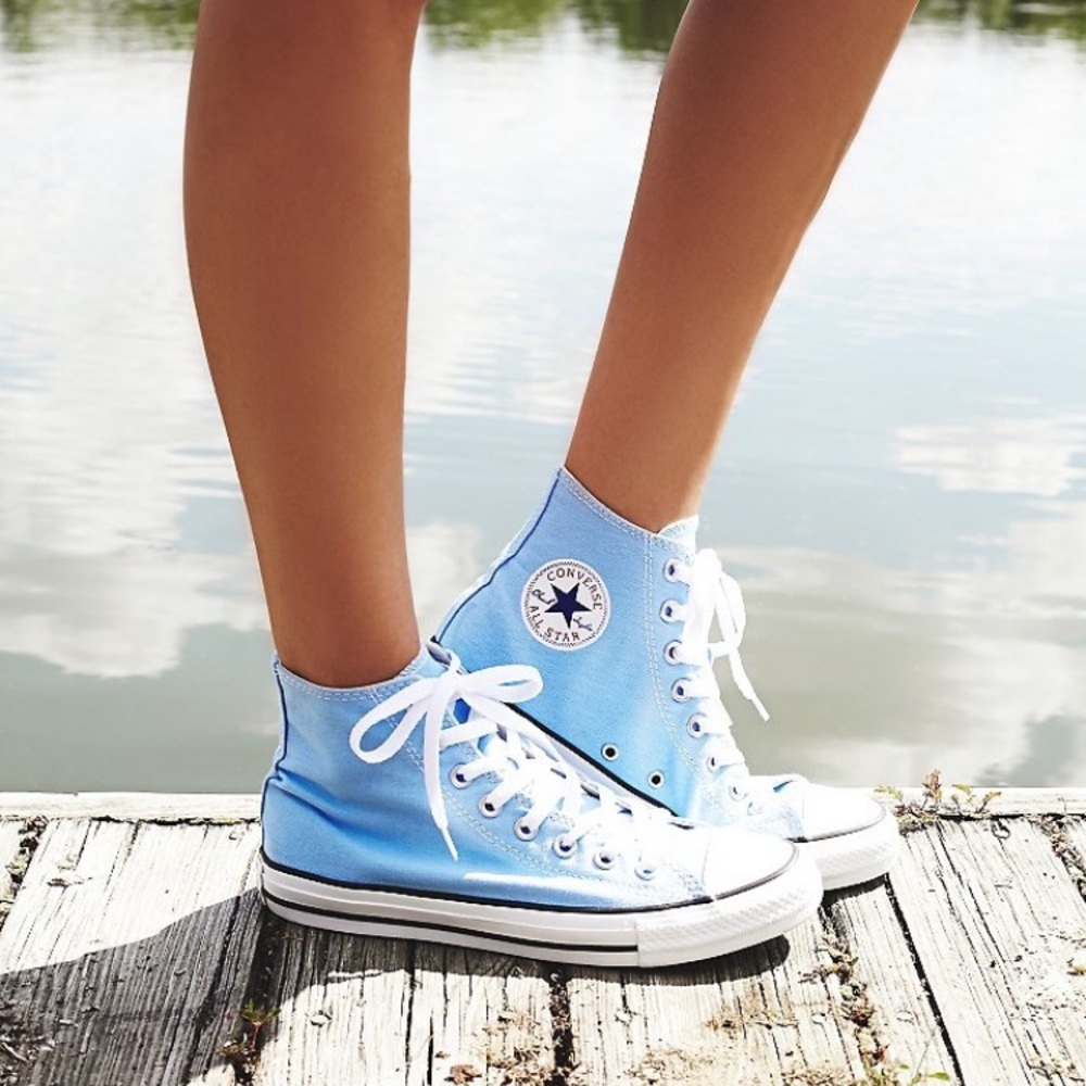 Sky blue Converse high tops!