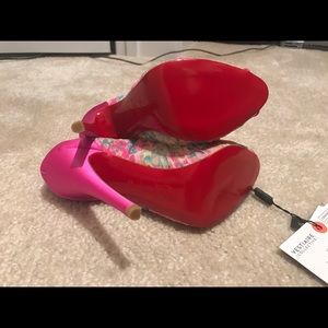 Christian Louboutin Pumps!