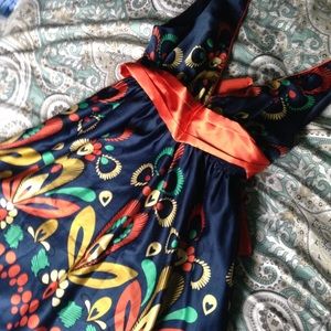 🚫donated Gorgeous Satin Dress