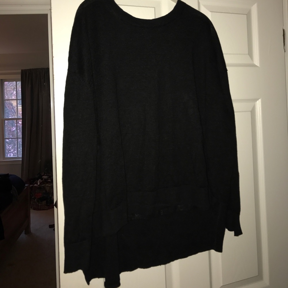 Ann Taylor high low faded black sweater