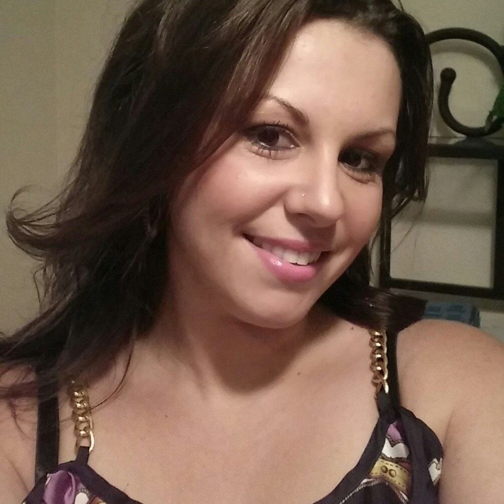 Meet your Posher, Cassandra