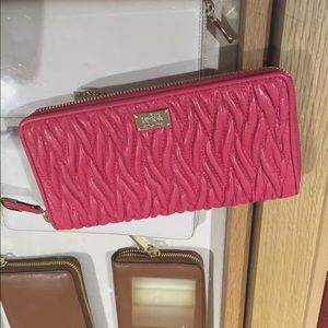 Brand New Coach Long Zip Leather Wallet
