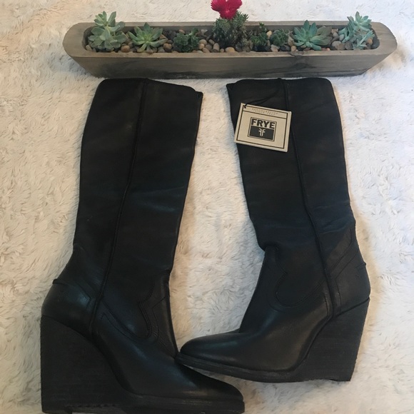 Frye Shoes - FRYE black leather boots
