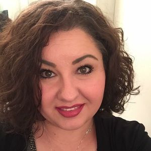 Meet your Posher, Tonya