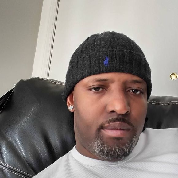 Meet your Posher, George - Picture 1 of 1