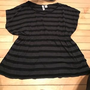 2X Route 66 black and grey striped top
