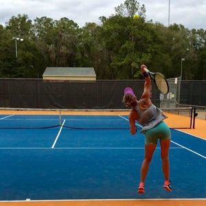 Meet your Posher, Hanna