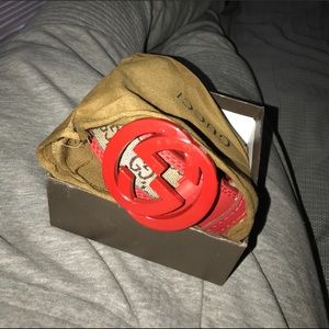 GG belt with interlocking G