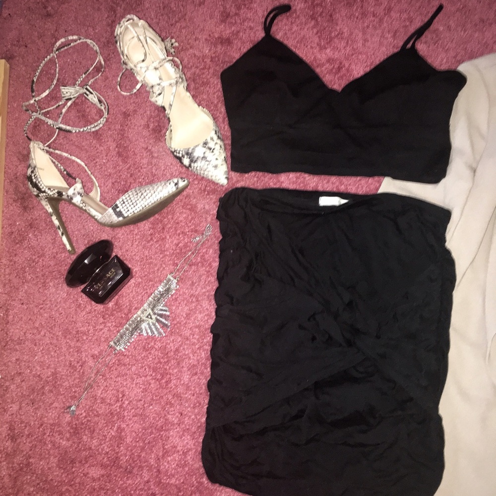 Black mini skirt