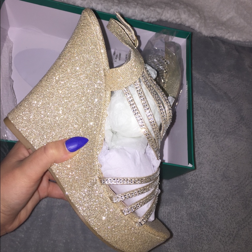Nude Shimmer Designer Wedges, size 10 women's