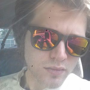 Meet your Posher, Dustyn