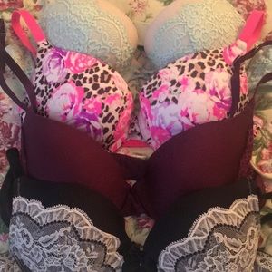 A set of 4 bras. Or single