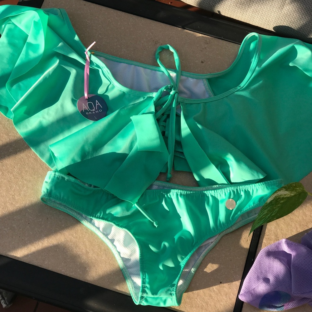 AQA Off-shoulder Swimsuit.