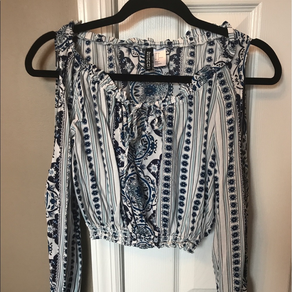 Long sleeve crop top white and navy