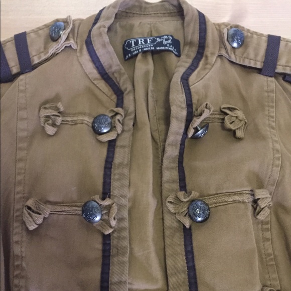 Zara Jacket - Picture 2 of 5