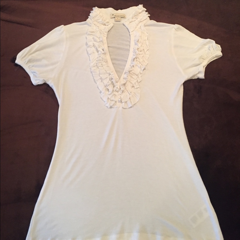 Forever 21 White Ruffle Top