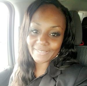 Meet your Posher, Brittney