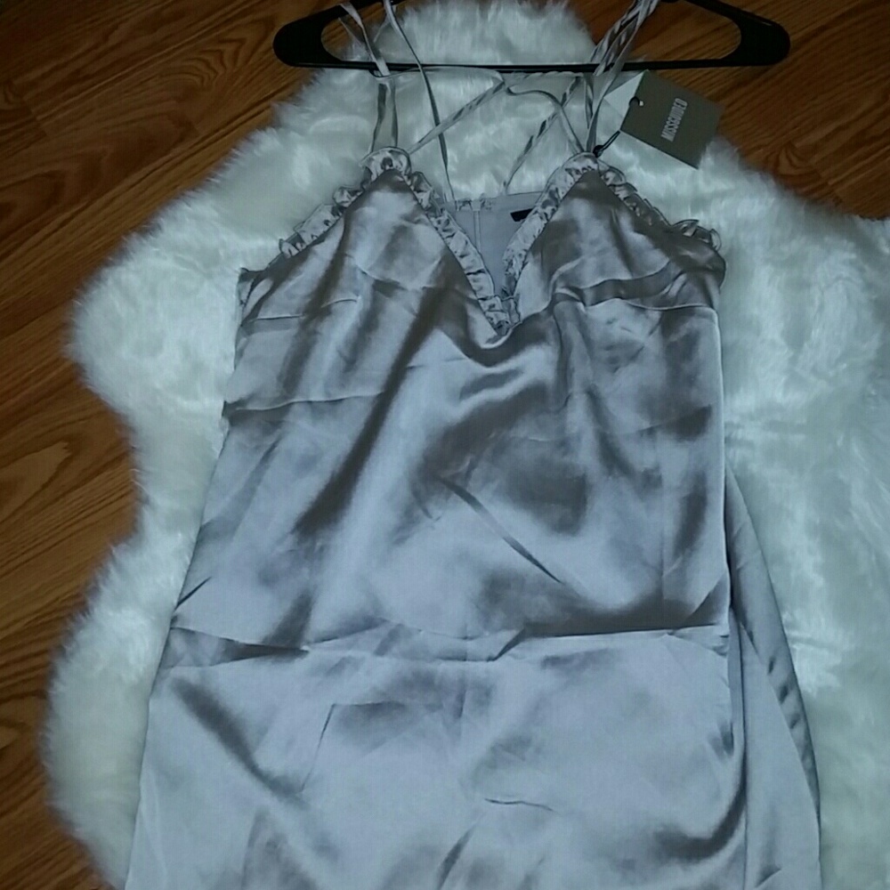 Misguided size 6 purple dress