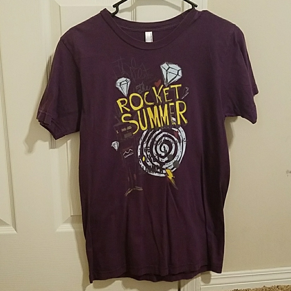 The rocket summer purple graphic tee