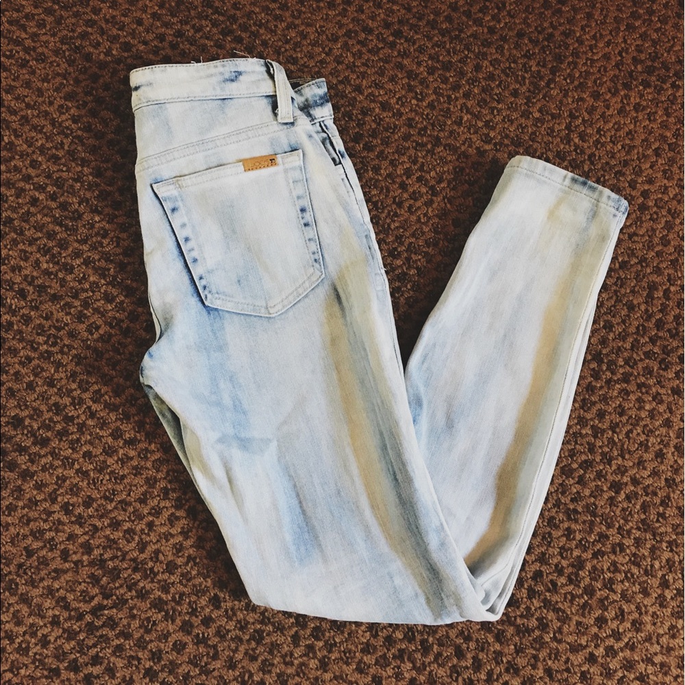 JOE'S Jeans - Picture 2 of 2