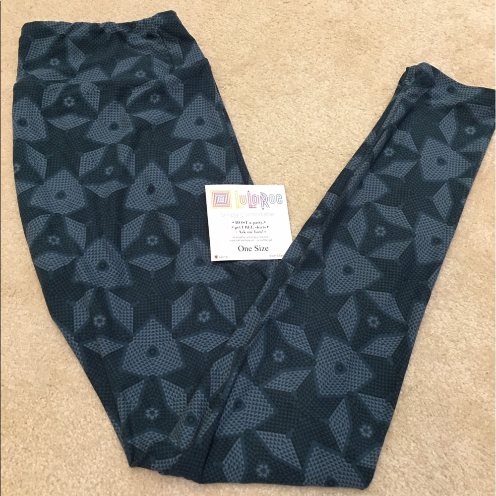 BNWT 🎯LulaRoe geometric shape leggings
