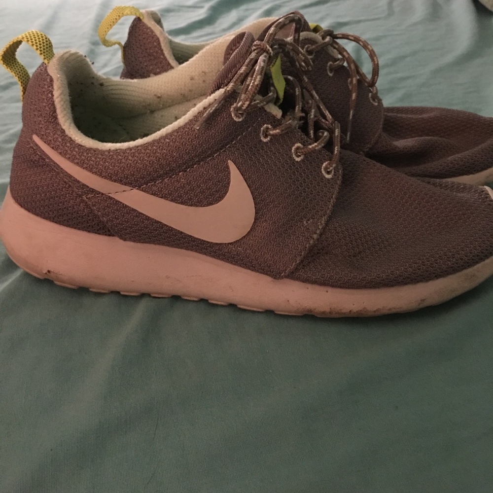 NIKE Rosche