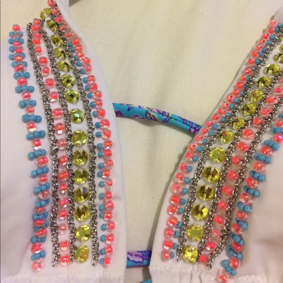 NWOT Victoria's Secret white beaded bikini top - Picture 3 of 3