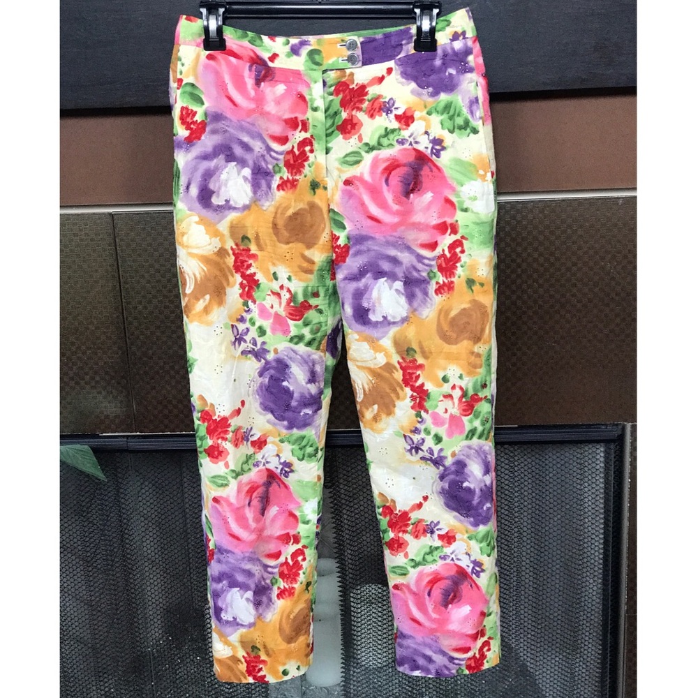 Liz Claiborne Women's Capri Pants Size 6