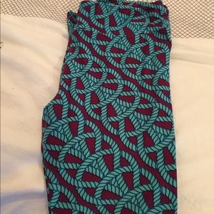 TC Lularoe leggings