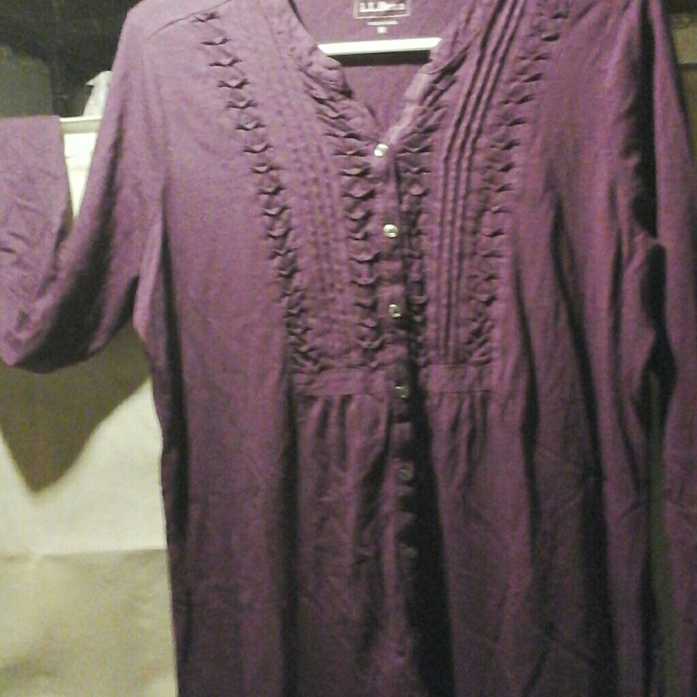 Long sleeve cotton t-shirt