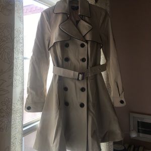 NWT Bebe flared trench coat