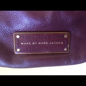 Marc by Marc Jacobs maroon cross-body bag