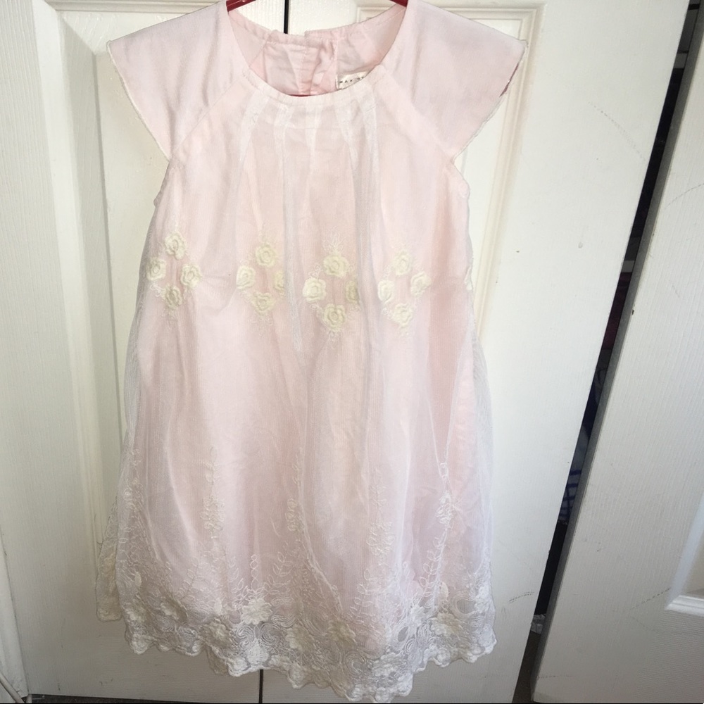 Girls dress. Size 5T
