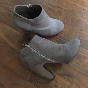 a.x.n.y. ModCloth Grey Booties