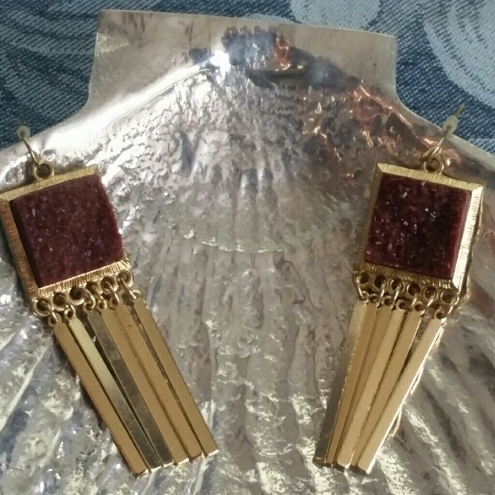 Burgandy Druzy like earrings
