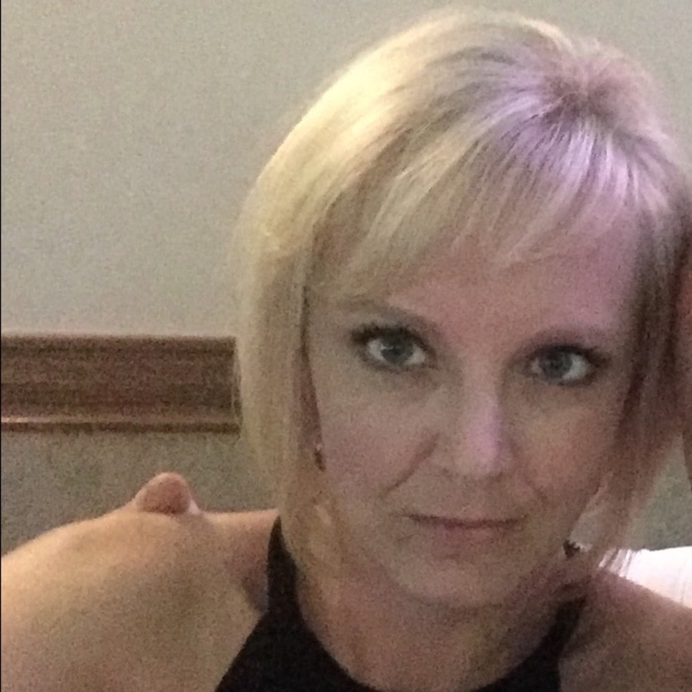 Meet your Posher, Christine