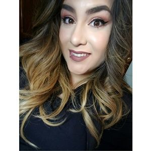 Meet your Posher, Olivi