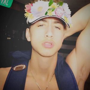 Meet your Posher, Jay