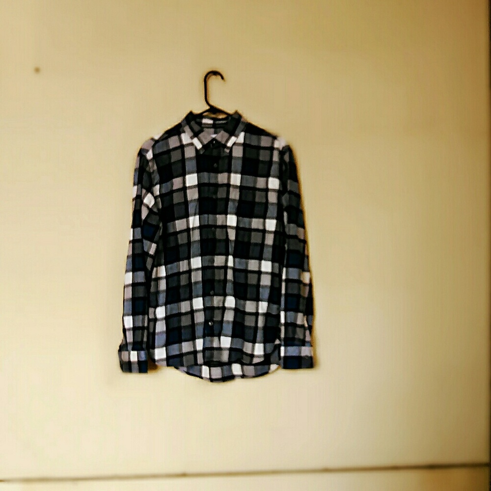 Aeropostale button up - Picture 3 of 3