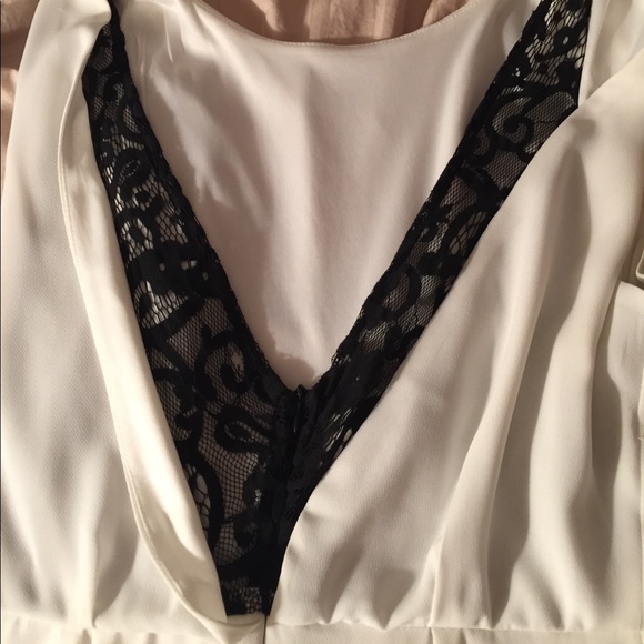 White romper - Picture 3 of 4