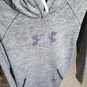 NWOT Under Armour hoodie